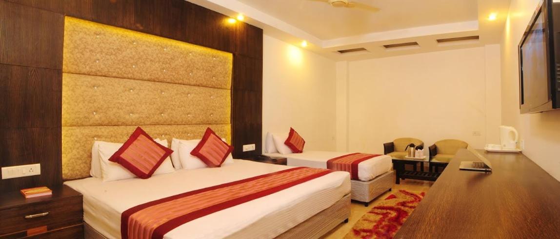 Hotel City Height - Delhi Ncr Id Not Accepted Nové Dillí Exteriér fotografie